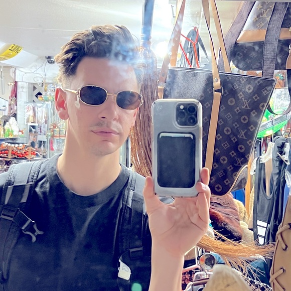 Meet your Posher, Connor - Picture 1 of 1